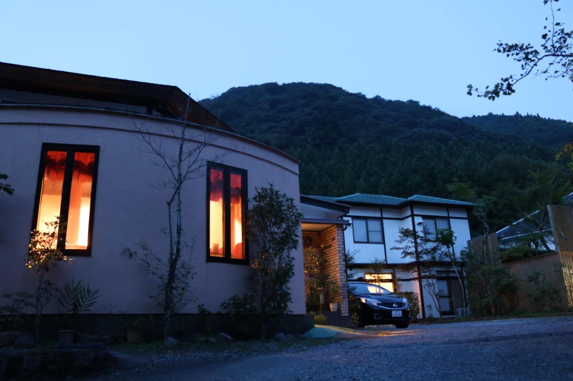 La Maison De David Yufu Exterior foto